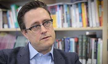 Professor Andreas König im CyberSpaces-Interview