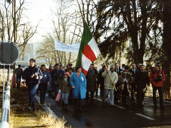 Lidsk&yacute; řetěz v Železn&eacute; Rudě