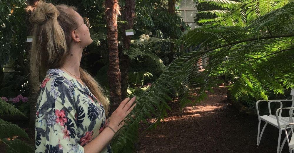Alessa im Palmenhaus in Wien