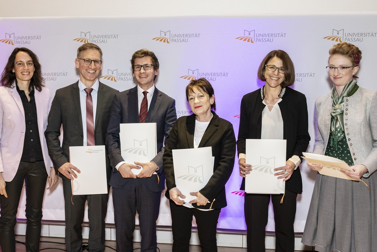 &Uuml;bergabe "Preis f&uuml;r gute Lehre" auf dem Dies academicus