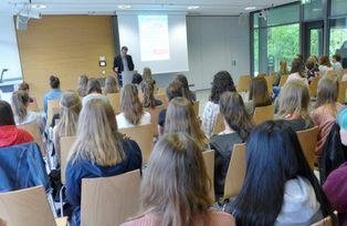 Begrüßung durch Vizepräsident Prof. Dr. Jörg Fedtke