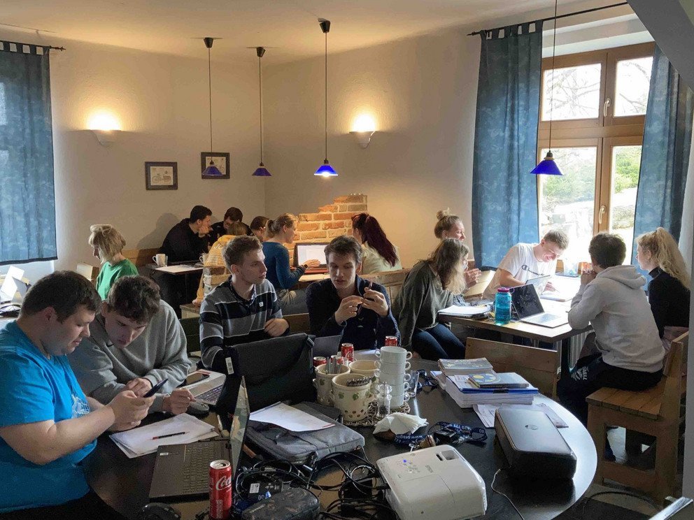 Vysvětluj&iacute;c&iacute; videa