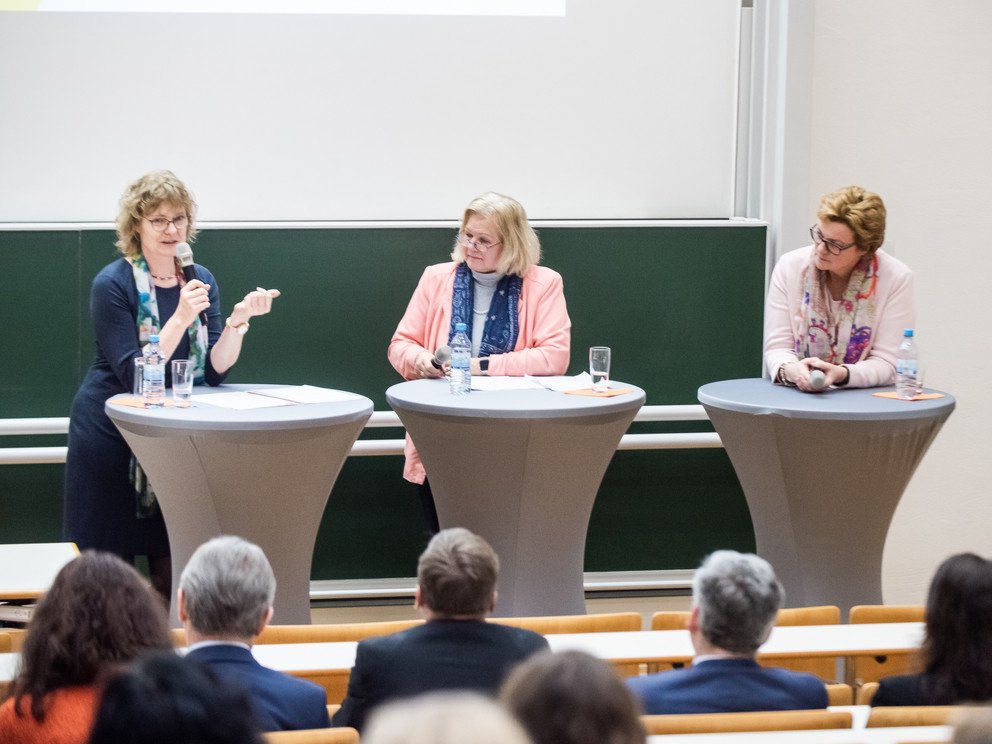 Wissenschaft trifft Praxis