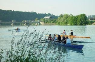 The University's rowing team