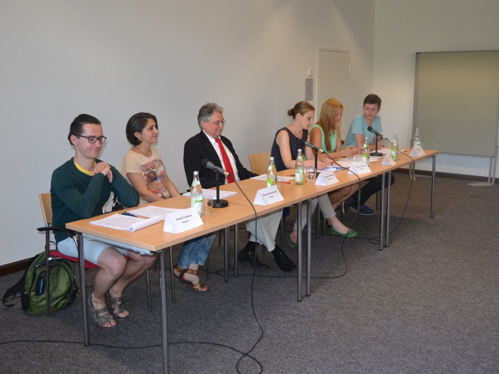 Podiumsdiskussion der Teilnehmerinnen und Teilnehmer