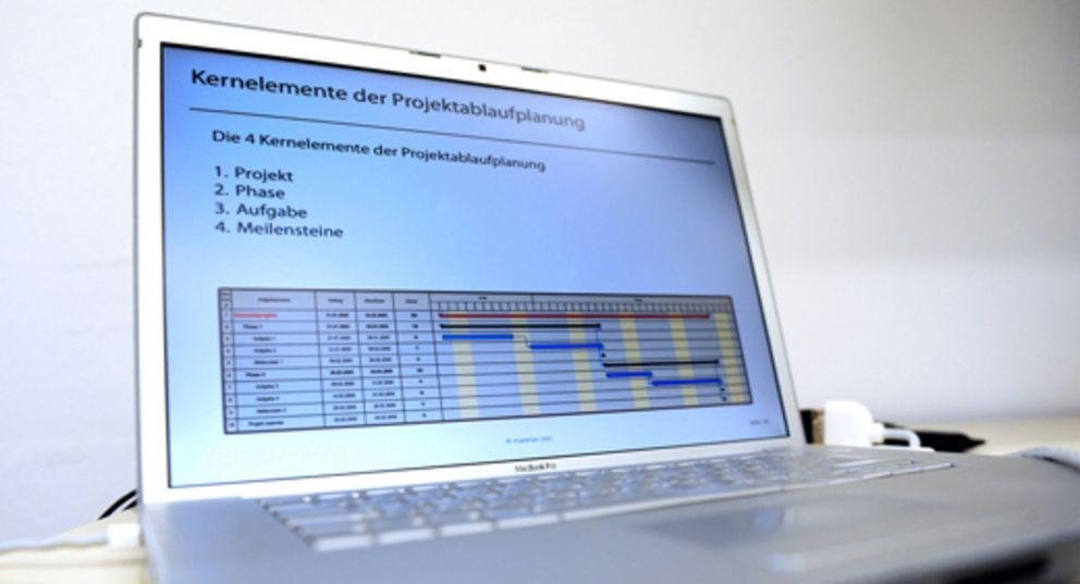 Wirtschaftsinformatik Laptop