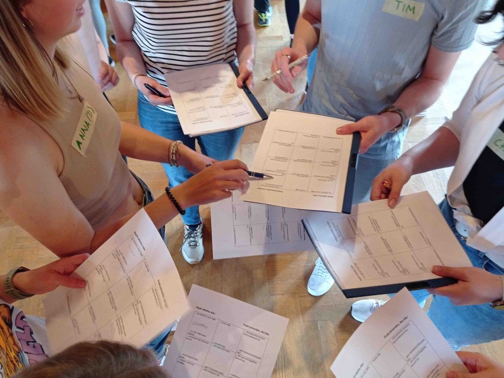 H&ouml;ll/L&iacute;skov&aacute;