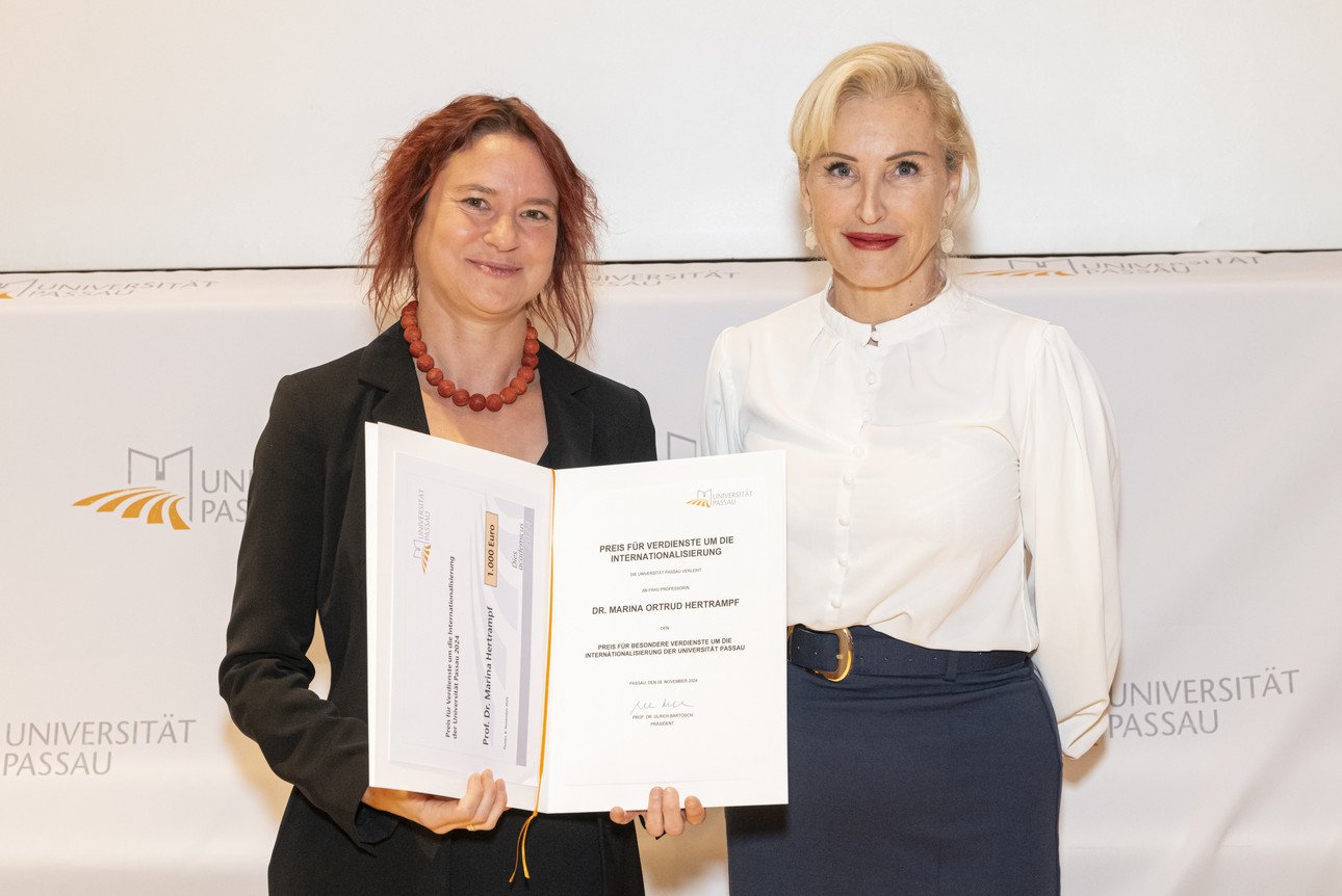 Prof. Dr. Marina Ortrud Hertrampf Prof. Dr. Christina Hansen, Vizepr&auml;sidentin f&uuml;r Internationales und Diversity