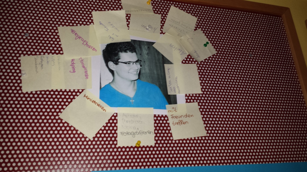 Post-Its zu Stefans m&ouml;glichen Freizeitbesch&auml;ftigungen