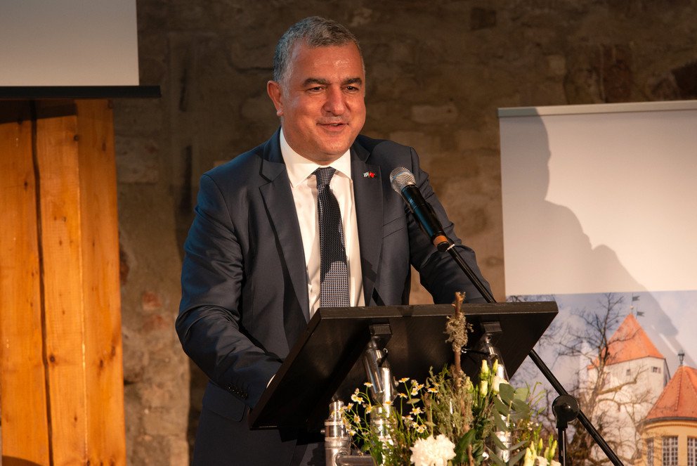 Der Botschafter der Republik Türkei in Deutschland, Ahmet Başar Şen.