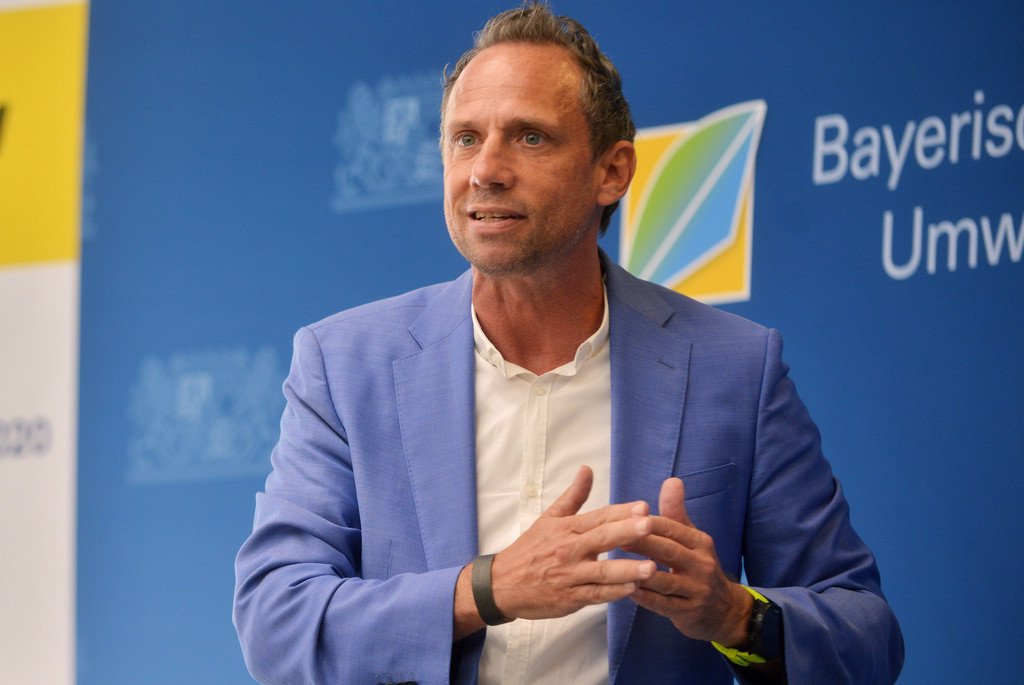 Press photo of the Bavarian State Minister for the Environment and Consumer Protection, Thorsten Glauber (Free Voters)