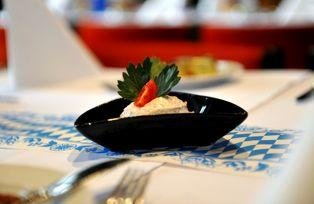 Dessert as table decoration