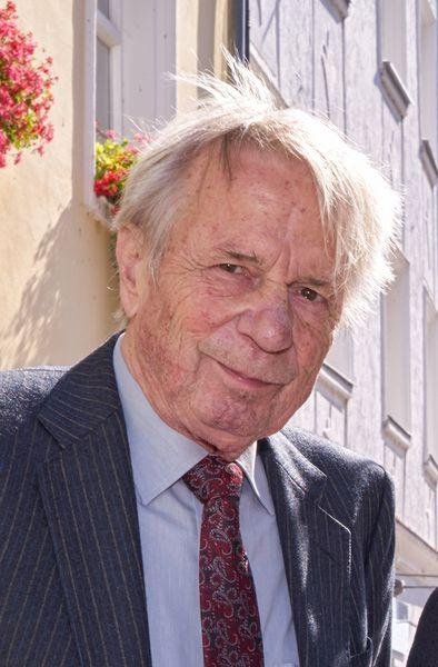 Dr. Horst Kämmerer Dr. Horst Kämmerer