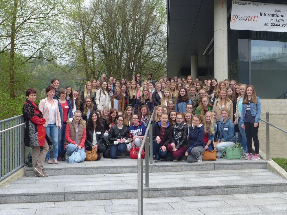 Teilnehmerinnen des Girls`Day 2015