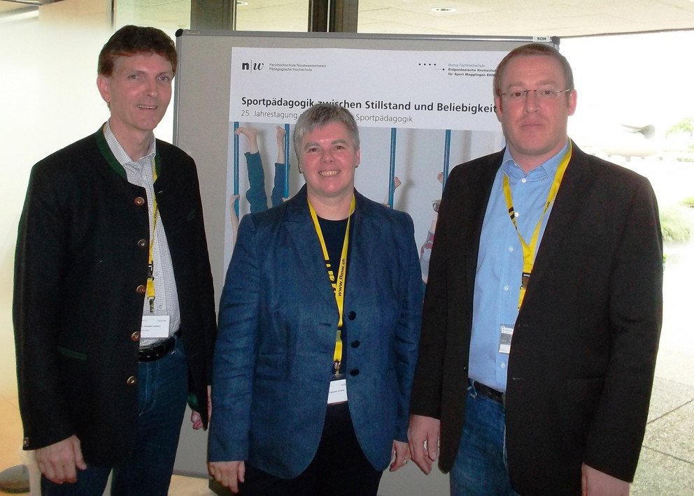 Arbeitskreisleiterin Evelyne Wannack (Eidgen&ouml;ssische Hochschule f&uuml;r Sport Magglingen) mit den Arbeitskreisreferenten Dr. Christopher Heim (Uni Frankfurt) und Prof. Dr. Gerhard Waschler (Passau)