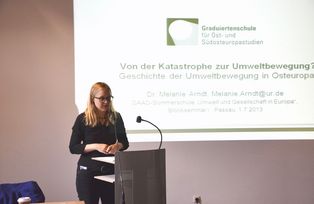 Vortrag von Dr. Melanie Arndt (Universität Regensburg), Foto: Biling