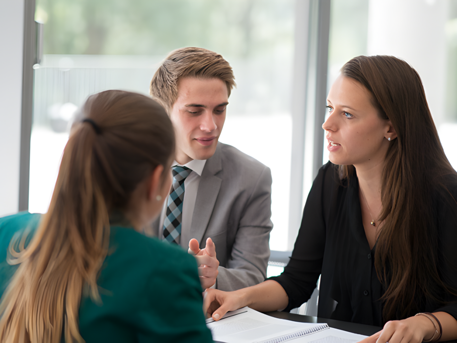 LAWtrain – Juristische Expertise aus Passau für Anwältinnen und Anwälte europaweit