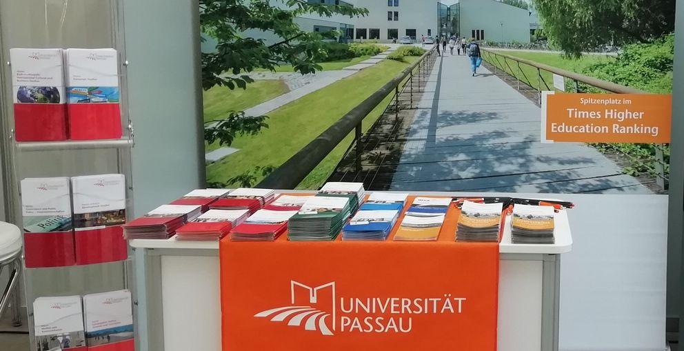 Messestand der Universität Passau