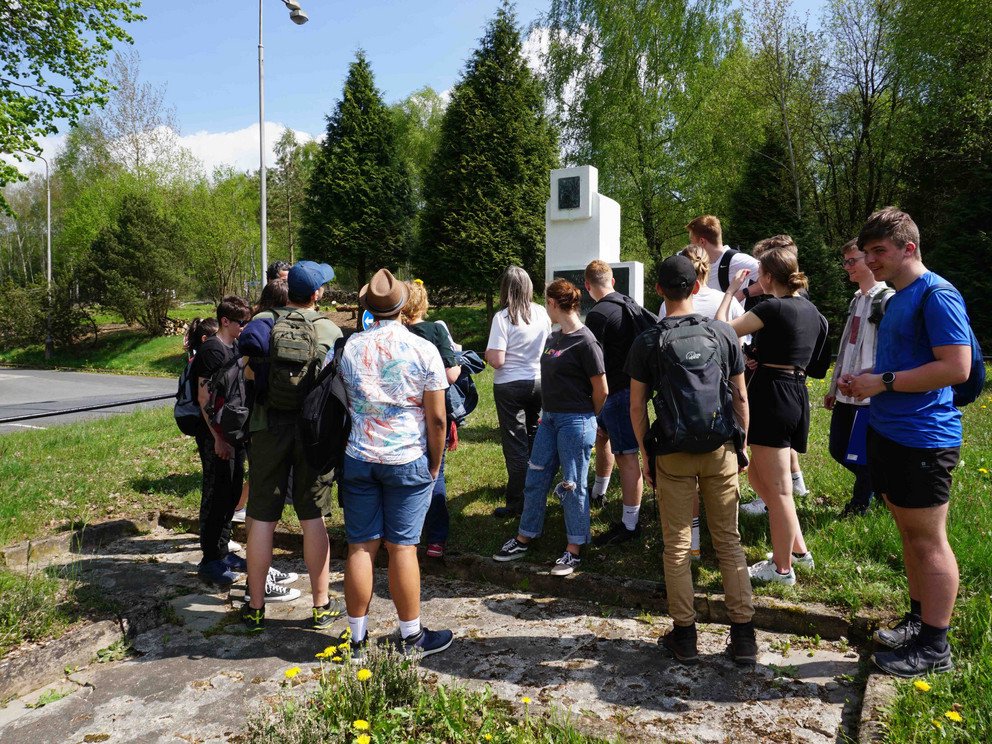 H&ouml;ll/L&iacute;skov&aacute;