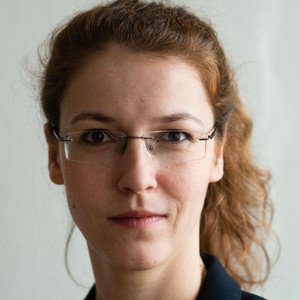 Prof. Dr. Karoline Reinhardt