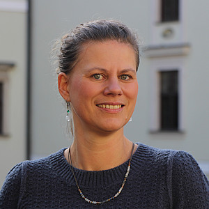 Dr. Stephanie Großmann
