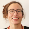 Prof. Dr. Christine Schmitt, Sprecherin des Forschungsforums im Nachhaltigkeits-Hub