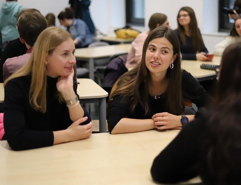 English students from all over Europe discussing their ideas in Krakow. Credit: Jagiellonian University Krakow