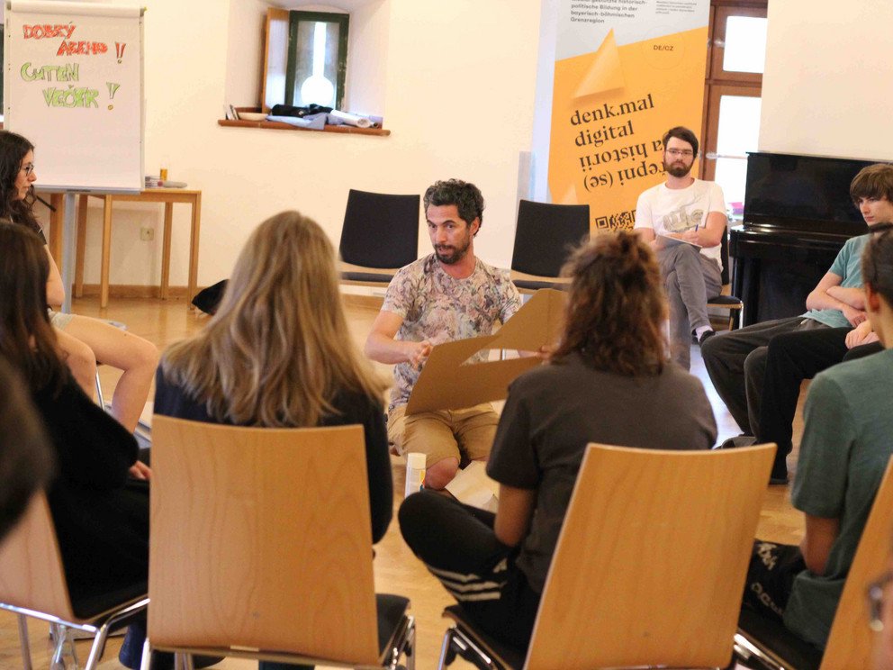 H&ouml;ll/L&iacute;skov&aacute;