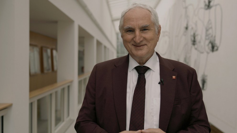 Präsident Prof. Bartosch