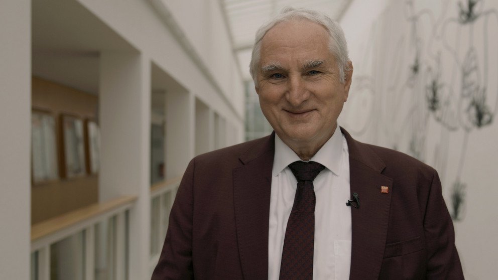 Präsident Prof. Dr. Ulrich Bartosch