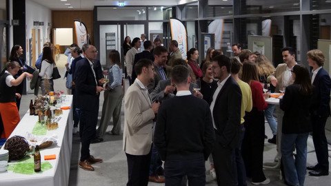 Buffet beim Abshclussevent des Fünf Euro Business Wettbewerb.