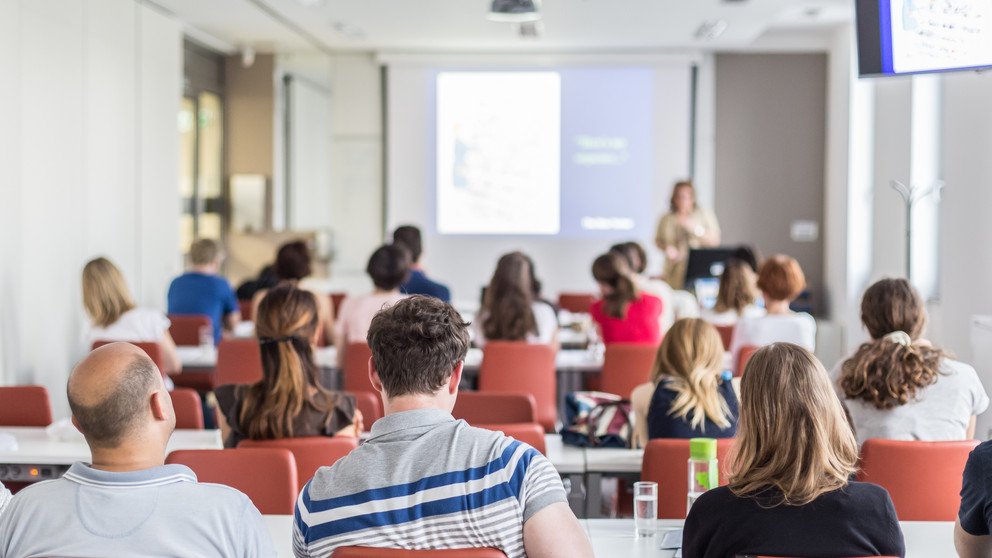 Studierende im Hörsaal