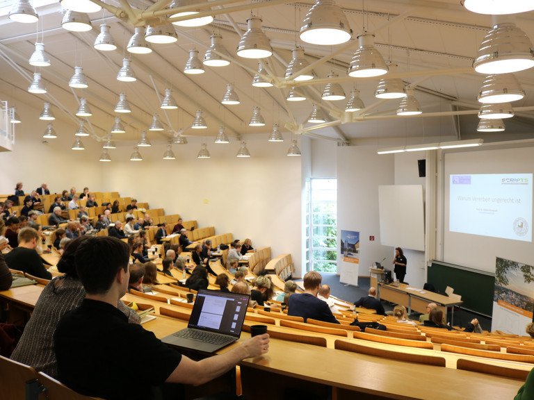 Photo credit: University of Passau, Chair of Sociology (Professor Karin St&ouml;gner)