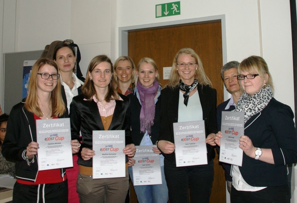 Strahlende Sieger des EXIST-Campus-priME-Cup an der Universität Passau
