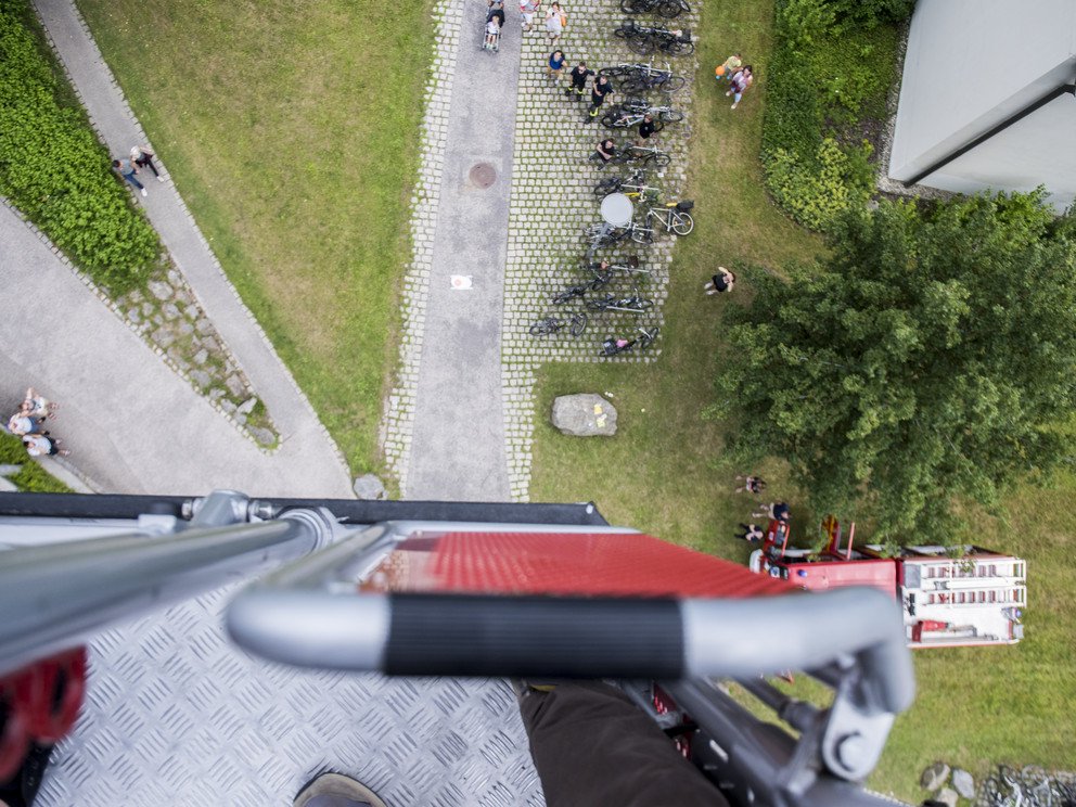 Egg-Drop-Contest in Kooperation mit der Hochschulgruppe der Feuerwehr Passau