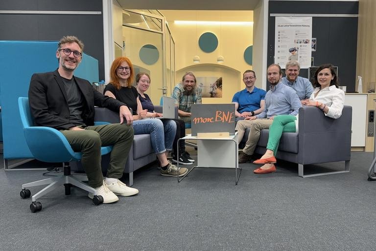 Gruppenbild des Kickoff Treffens zum Projekt "moreBNE".