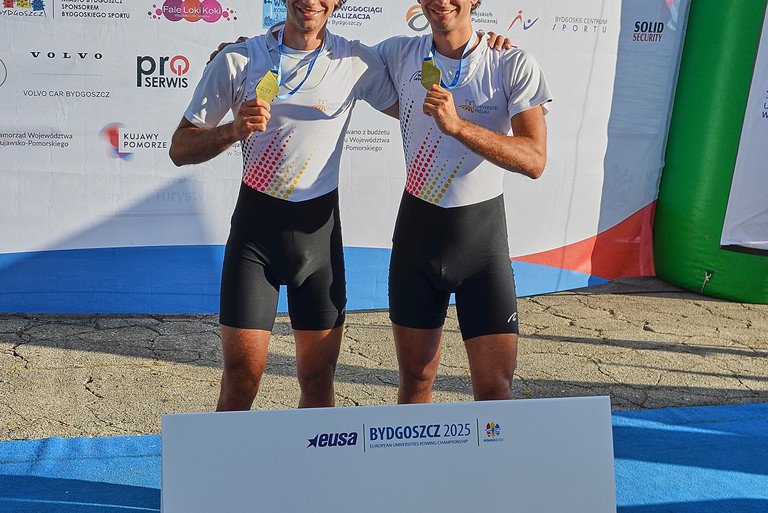 The 2025 European university rowing champions: Lukas (right) and Julian (left) Grimm. Photo credit: Dirk Rose