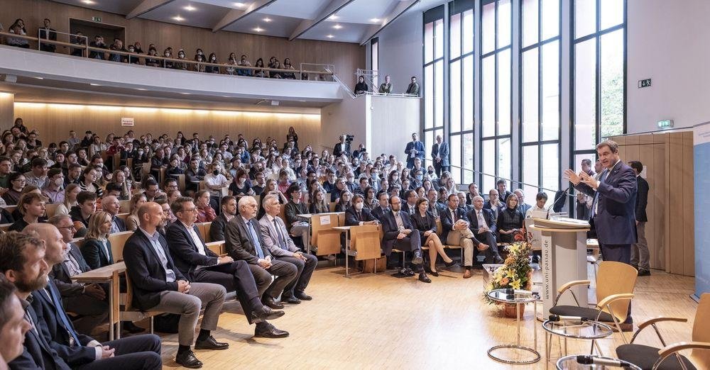 Ansprache von Herr Söder im Audimax