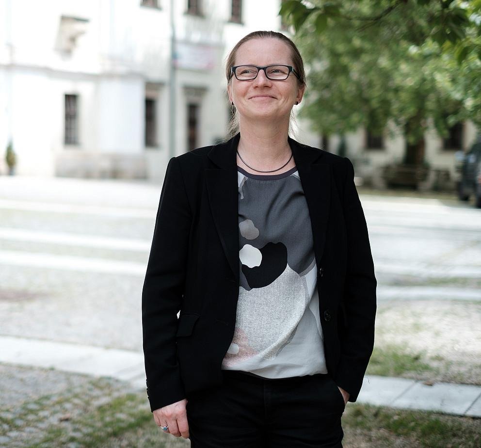 Professor Sieber in the courtyard of the Nikolakloster