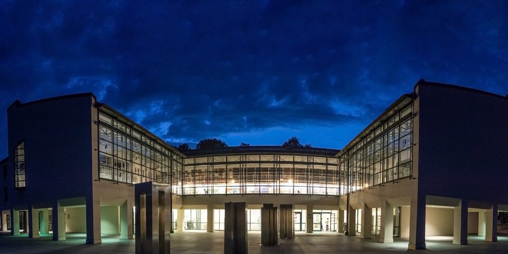 Abends in der Uni - die Zentralbibliothek