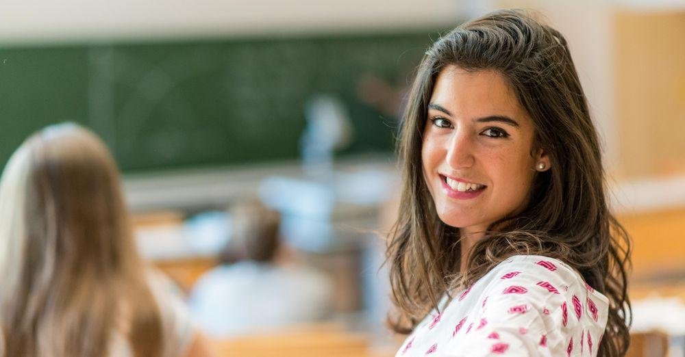 Studentin im Hörsaal