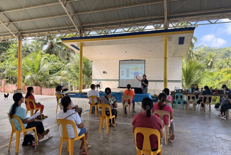 Picture Field Research in the Philippines