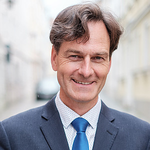 Porträt von Prof. Dr. Christoph Barmeyer