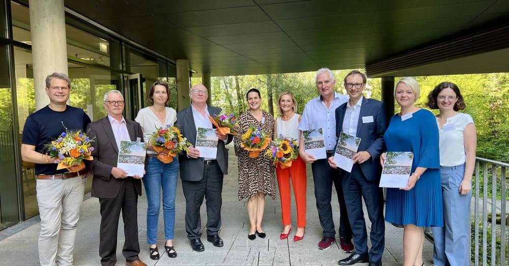 Gemeinsames Bild der Kooperationspartnerinnen- und Partner