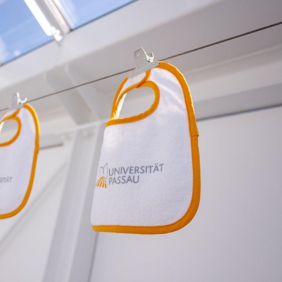 Lätzchen der Universität Passau Lätzchen der Universität Passau