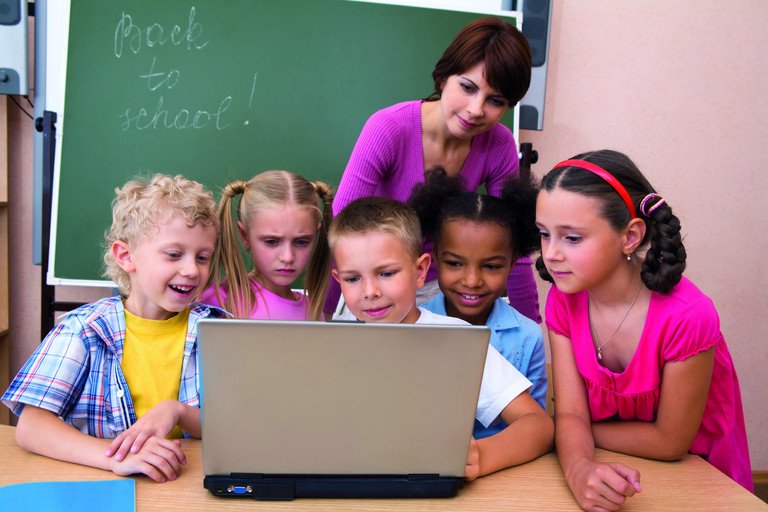 Dekoratives Bild der Kachel 'Lehramt studieren in Passau 24. Juni 2025'