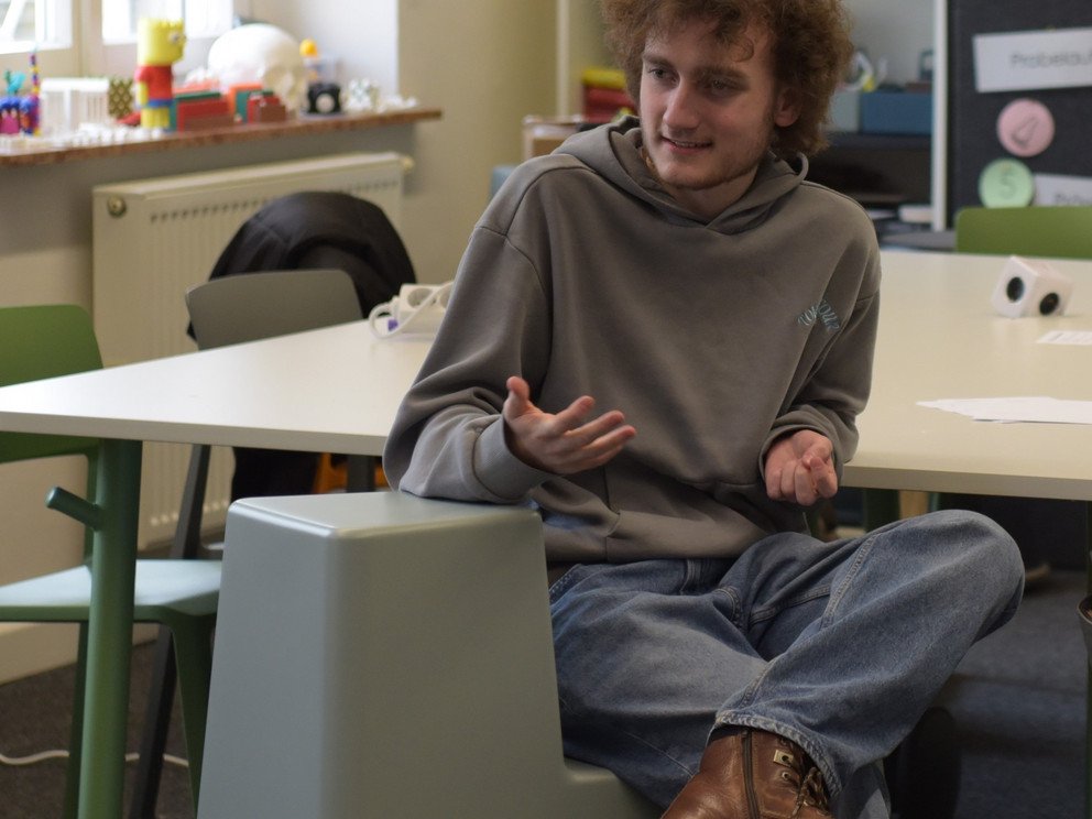 Sch&uuml;ler in Diskussion