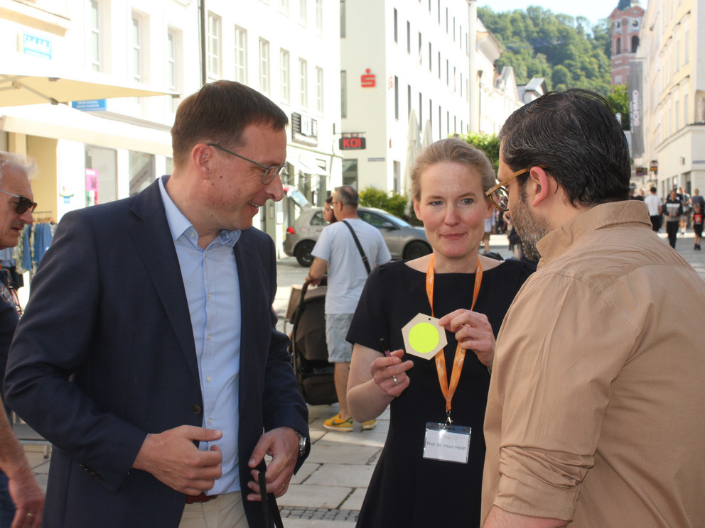 Aktionstag zum Tage des Grundgesetzes &ndash; Pr&auml;sident Jan Schumann und Linda v. Keyserlingk