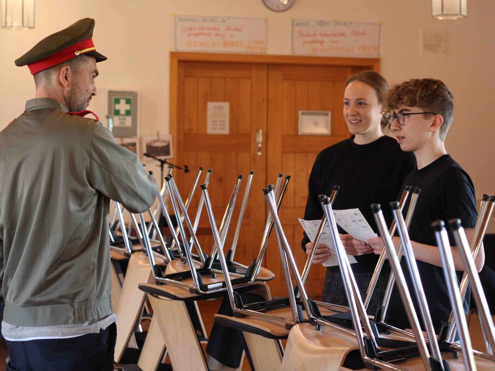 H&ouml;ll/L&iacute;skov&aacute;