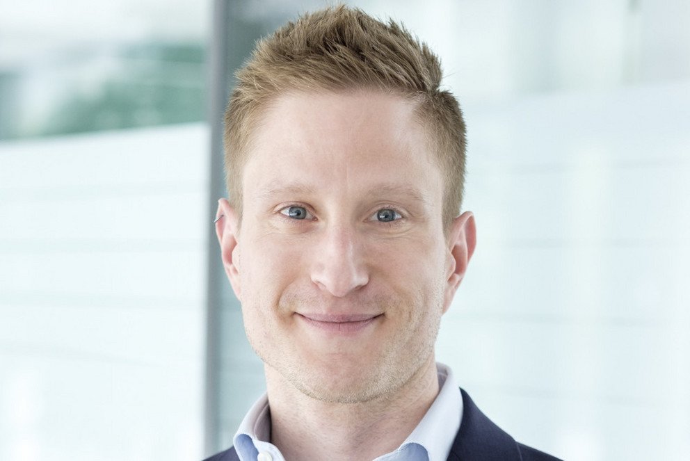 Dr. Stefan Halft